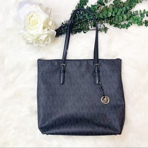 Michael Kors Bags - Leather Tote Bag Michael Kors Signature Jet Set Michael Kors Bags - Leather Tote Bag Michael Kors Signature Jet Set